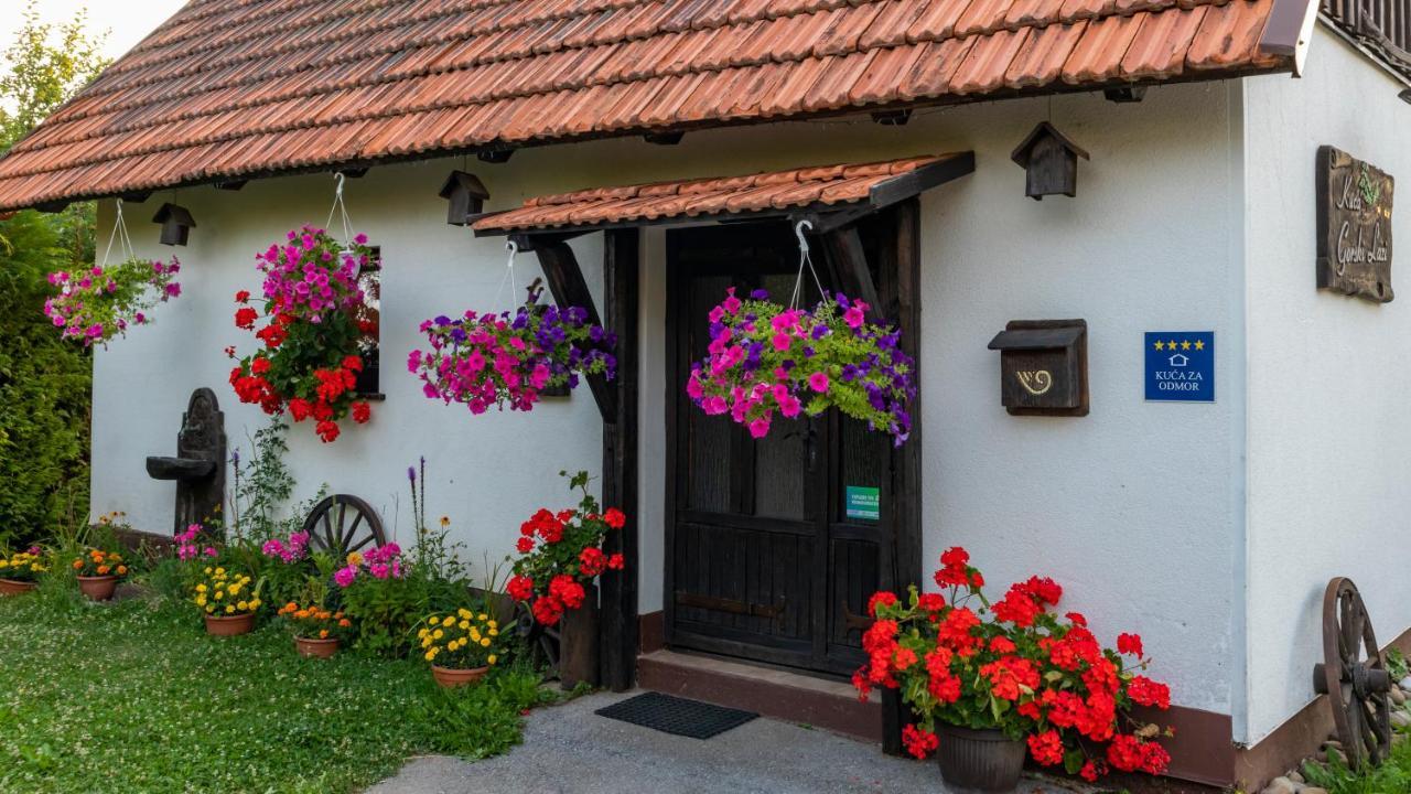 Holiday Home Gorski Lazi Trsce Eksteriør billede