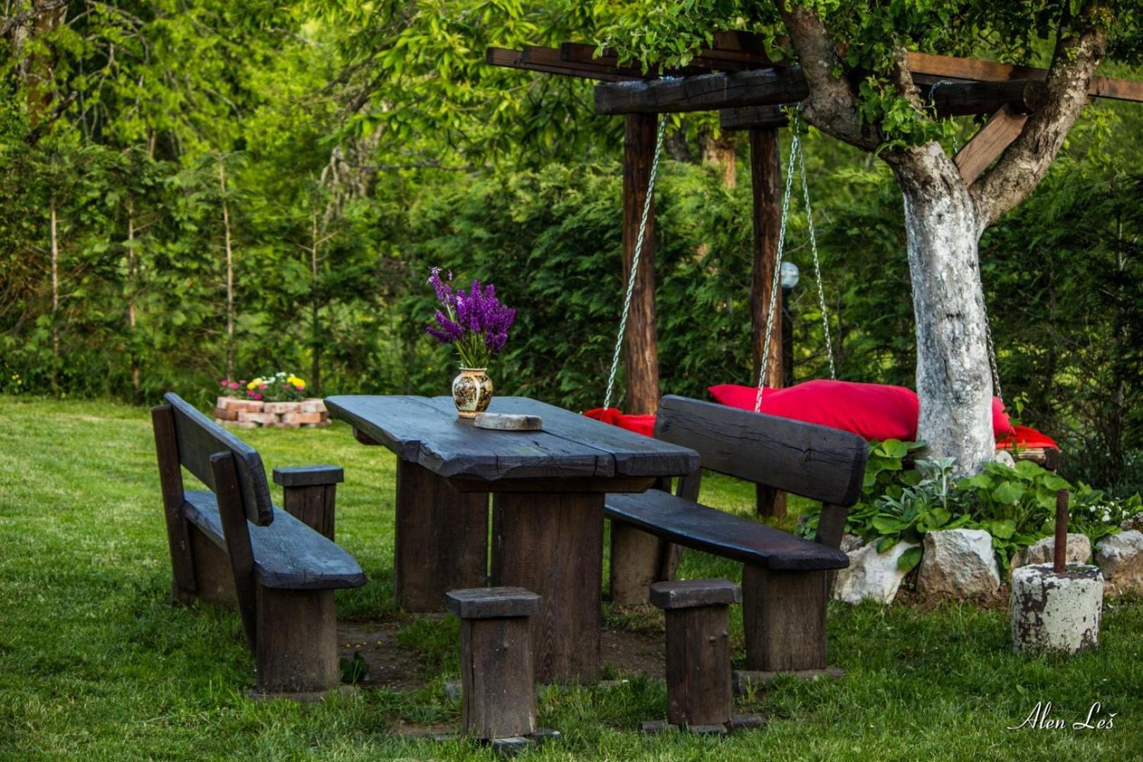 Holiday Home Gorski Lazi Trsce Eksteriør billede