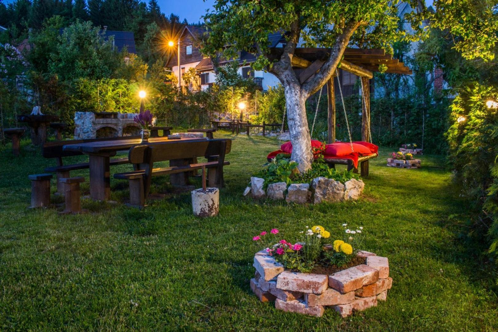 Holiday Home Gorski Lazi Trsce Eksteriør billede